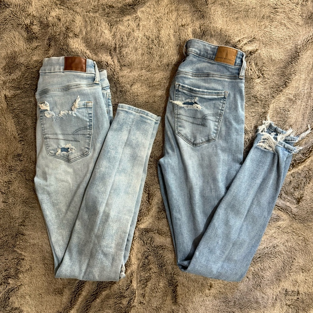 American Eagle Skinny Jean Bundle | light and dark wash | 4